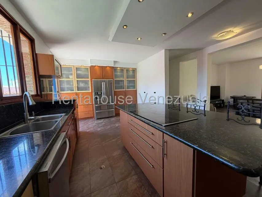 Casa (Multipes Niveles) en Venta en La Lagunita Country Club, Distrito Metropolitano - 18