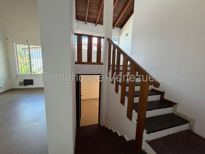 Casa (Multipes Niveles) en Venta en La Lagunita Country Club, Distrito Metropolitano - 23
