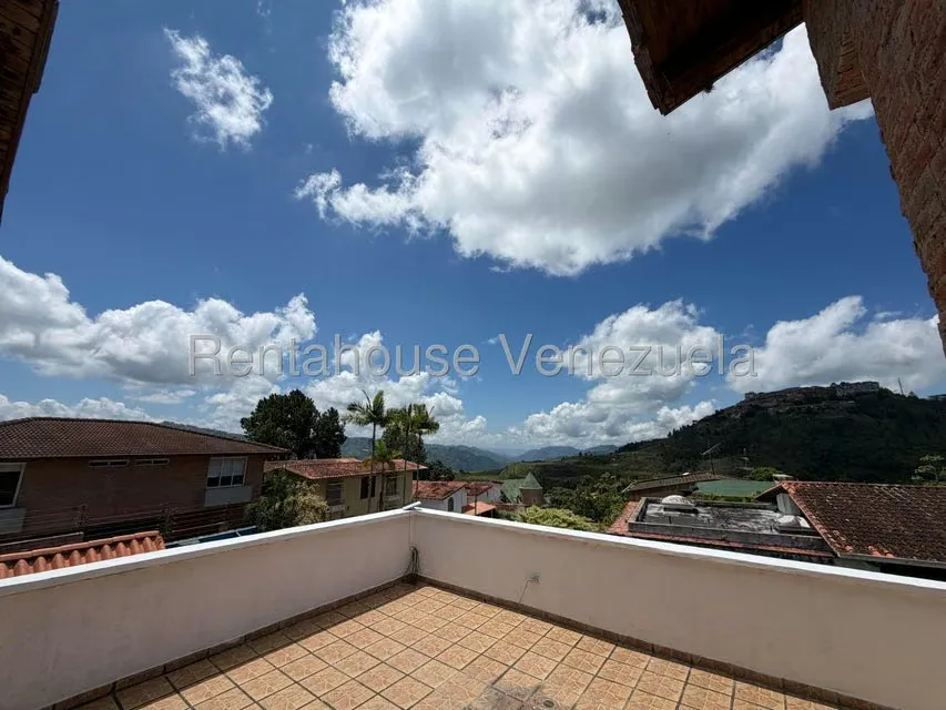 Casa (Multipes Niveles) en Venta en La Lagunita Country Club, Distrito Metropolitano - 32