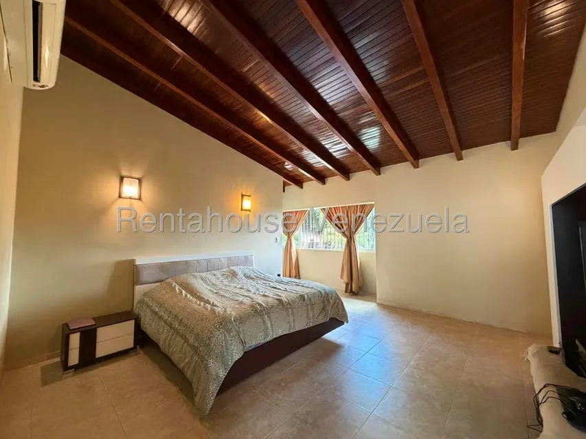 Casa (Multipes Niveles) en Venta en La Lagunita Country Club, Distrito Metropolitano - 35