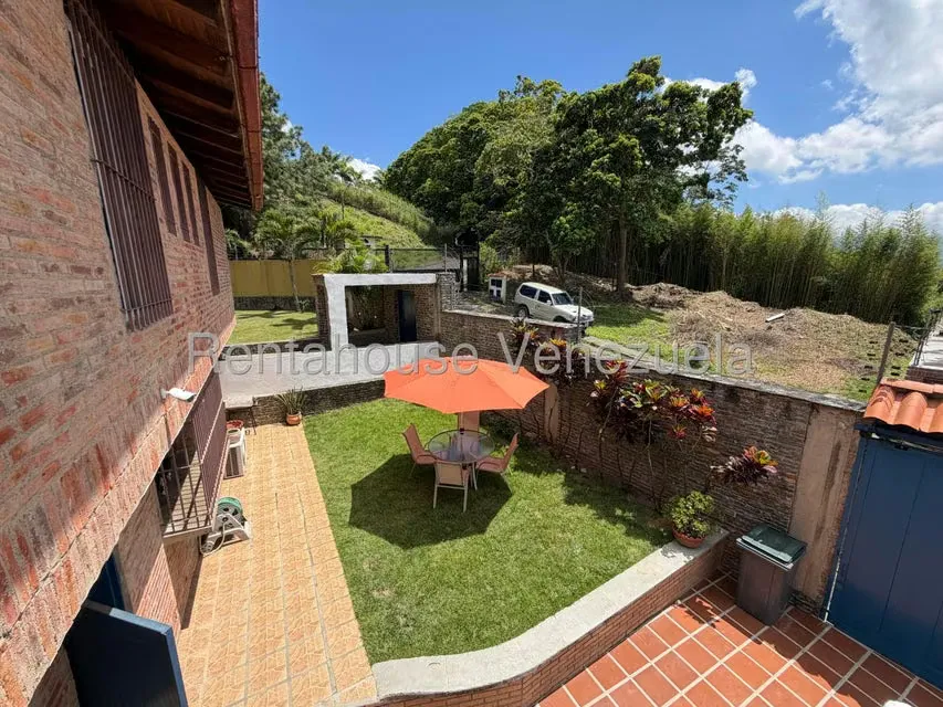 Casa (Multipes Niveles) en Venta en La Lagunita Country Club, Distrito Metropolitano - 40