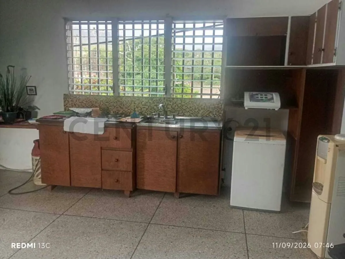 VENTA CASA EN LA ASUNCION PARA REMODELAR - 2
