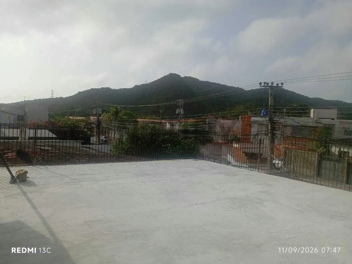 VENTA CASA EN LA ASUNCION PARA REMODELAR - 8