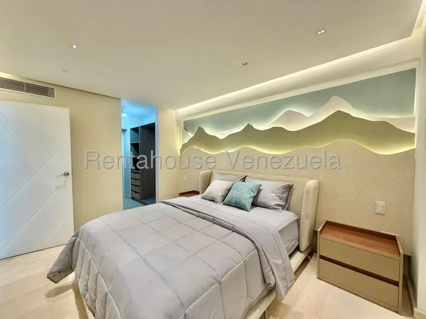 Apartamento (1 Nivel) en Alquiler en Chulavista, Distrito Metropolitano - 10
