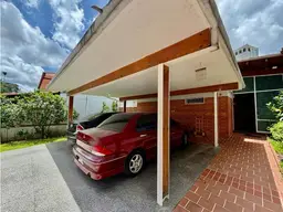 View 32