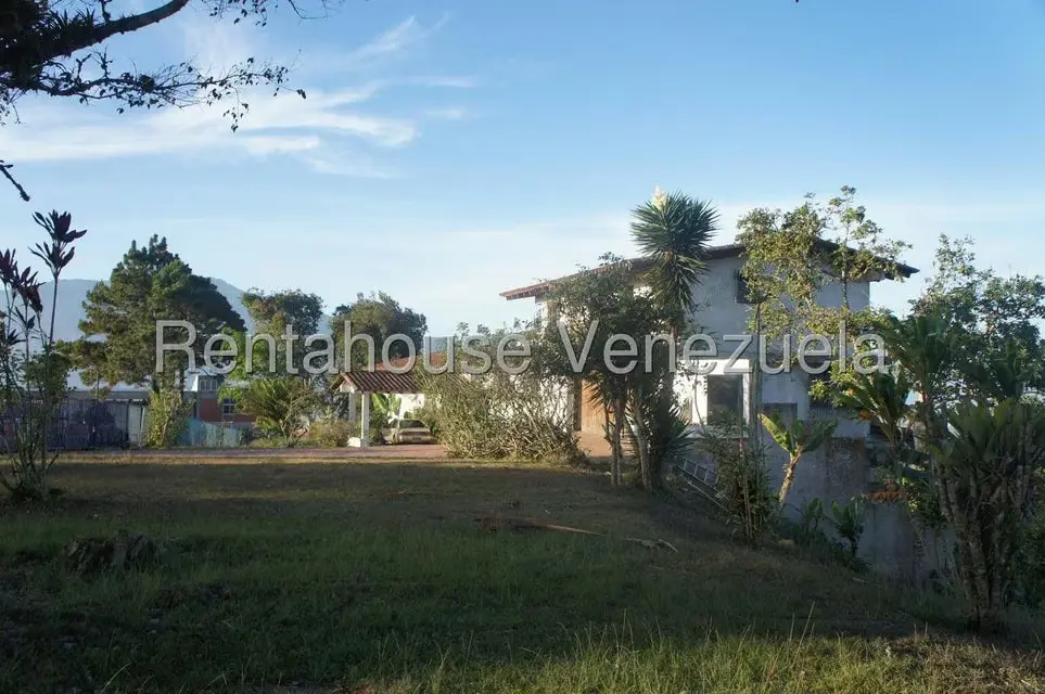 Casa (Multipes Niveles) en Venta en La Lagunita Country Club, Distrito Metropolitano