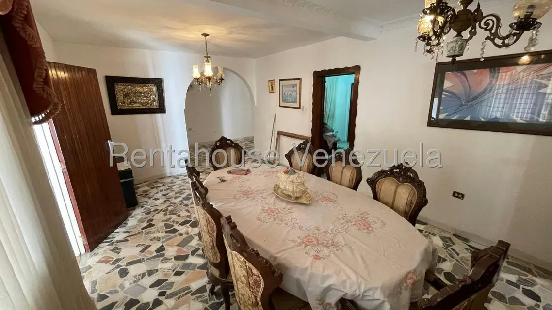 Casa (Multipes Niveles) en Venta en Vista Alegre, Distrito Metropolitano - 13