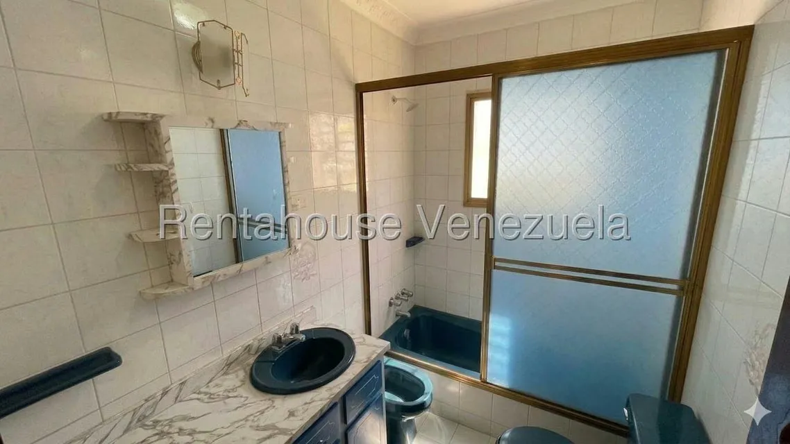 Casa (Multipes Niveles) en Venta en Vista Alegre, Distrito Metropolitano - 14