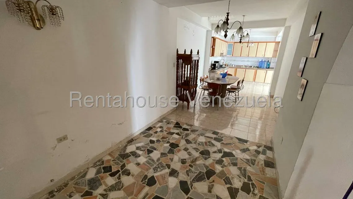 Casa (Multipes Niveles) en Venta en Vista Alegre, Distrito Metropolitano - 19