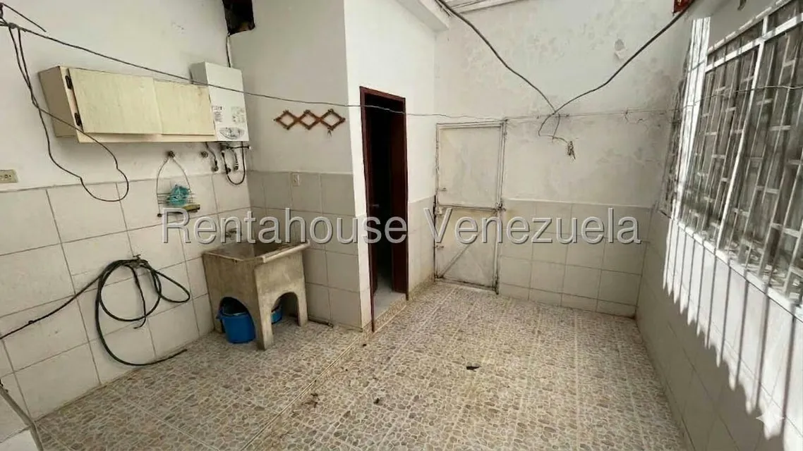 Casa (Multipes Niveles) en Venta en Vista Alegre, Distrito Metropolitano - 22