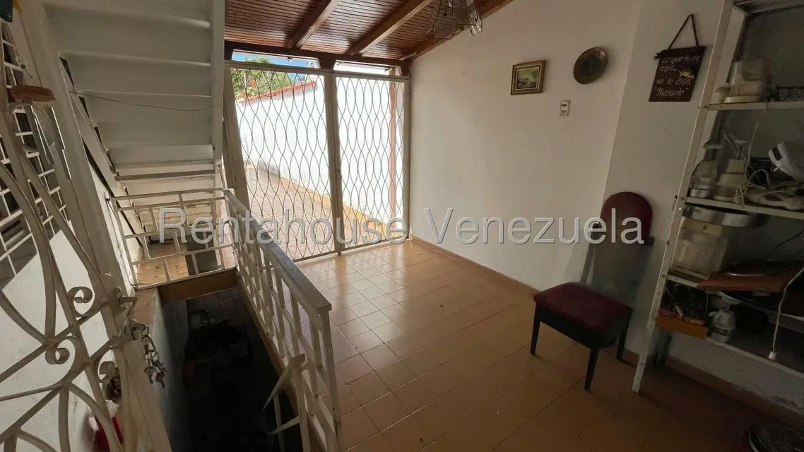 Casa (Multipes Niveles) en Venta en Vista Alegre, Distrito Metropolitano - 23