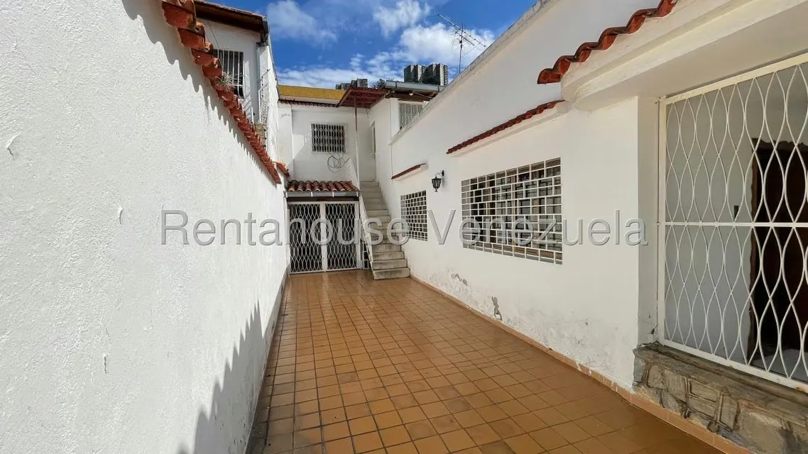 Casa (Multipes Niveles) en Venta en Vista Alegre, Distrito Metropolitano - 24