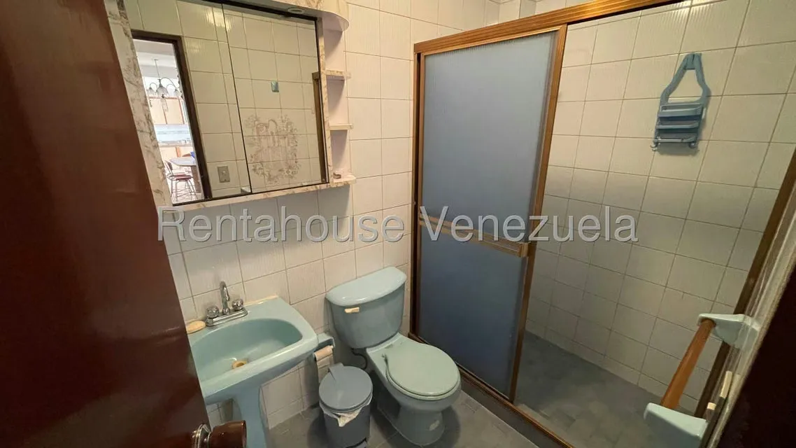Casa (Multipes Niveles) en Venta en Vista Alegre, Distrito Metropolitano - 39