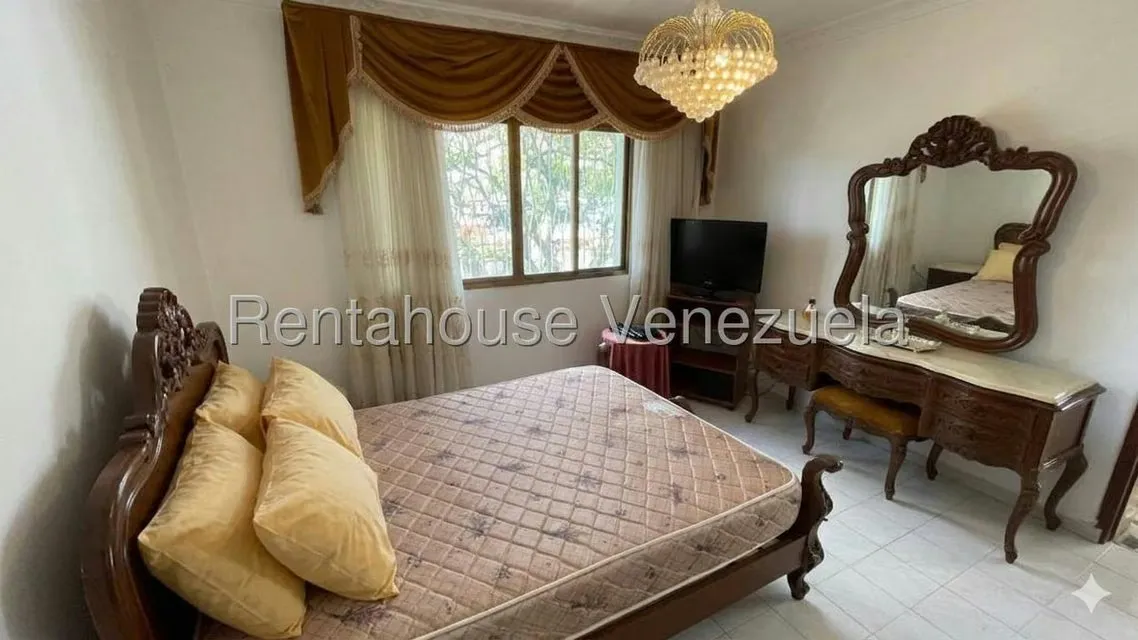 Casa (Multipes Niveles) en Venta en Vista Alegre, Distrito Metropolitano - 6