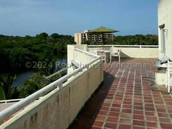 Apartamento (1 Nivel) en Venta en Los Canales de Rio Chico, Miranda - 11