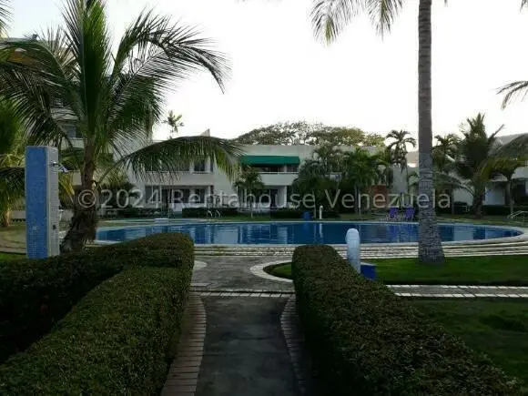 Apartamento (1 Nivel) en Venta en Los Canales de Rio Chico, Miranda - 2