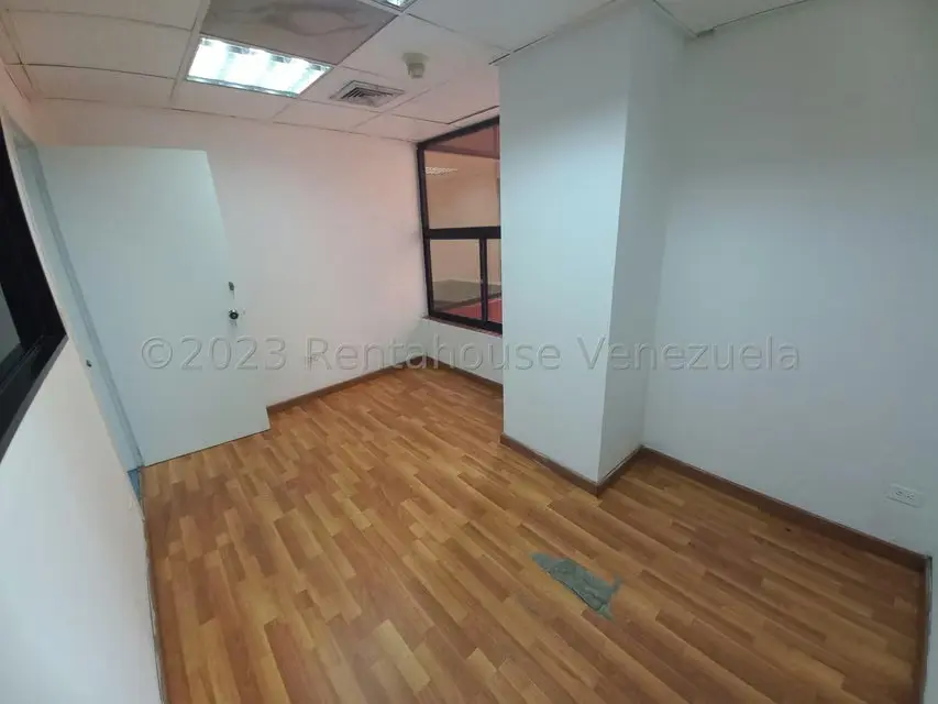 Oficina en Alquiler en Las Mercedes, Distrito Metropolitano - 9