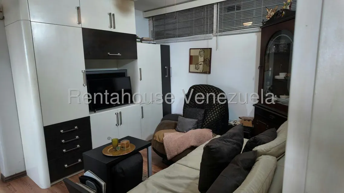 Apartamento (1 Nivel) en Venta en Colinas de La Tahona, Distrito Metropolitano - 18