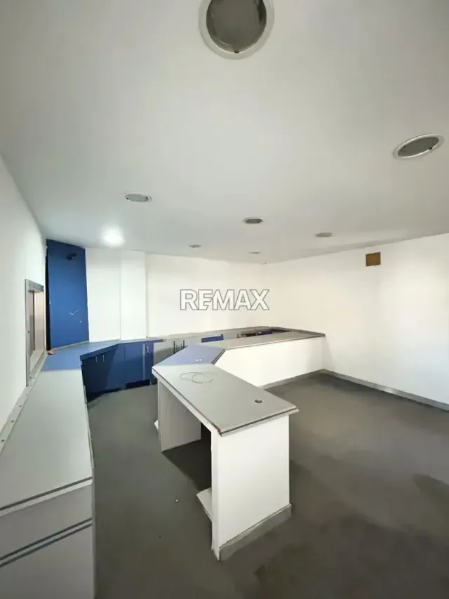 ALQUILER DE LOCAL COMERCIAL