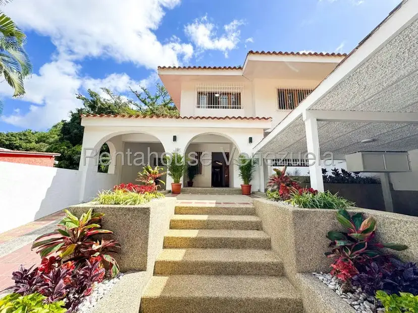 Casa (1 Nivel) en Venta en Prados del Este, Distrito Metropolitano