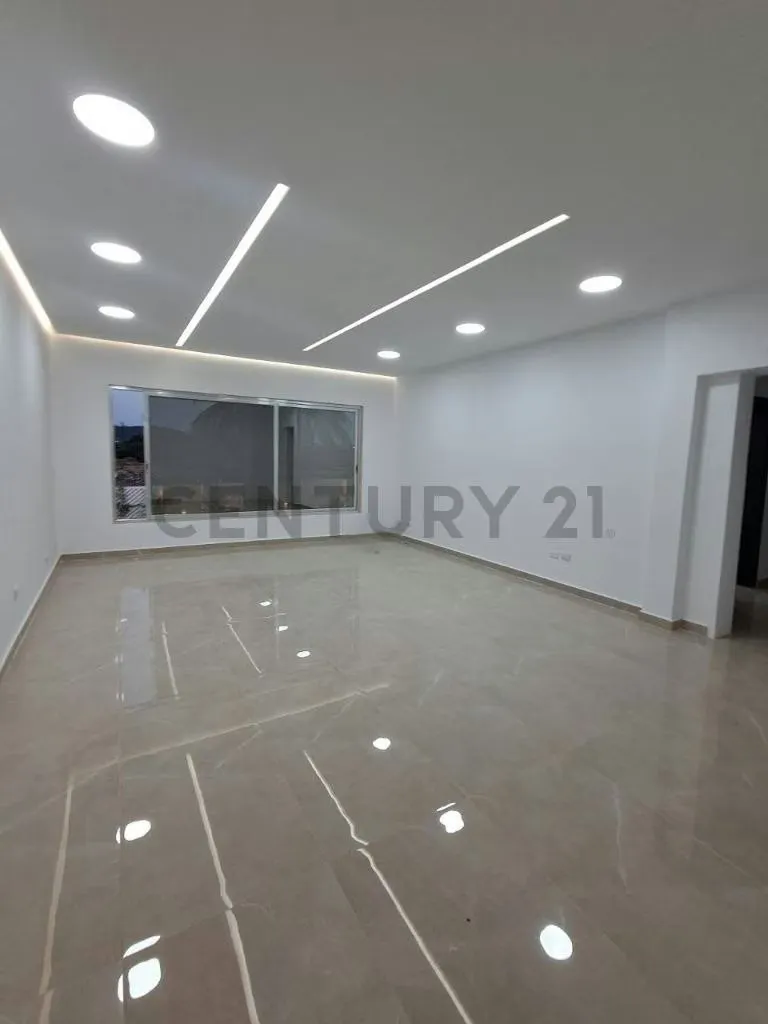 Casa en Venta en Lechería. C.R Las Villas - 12