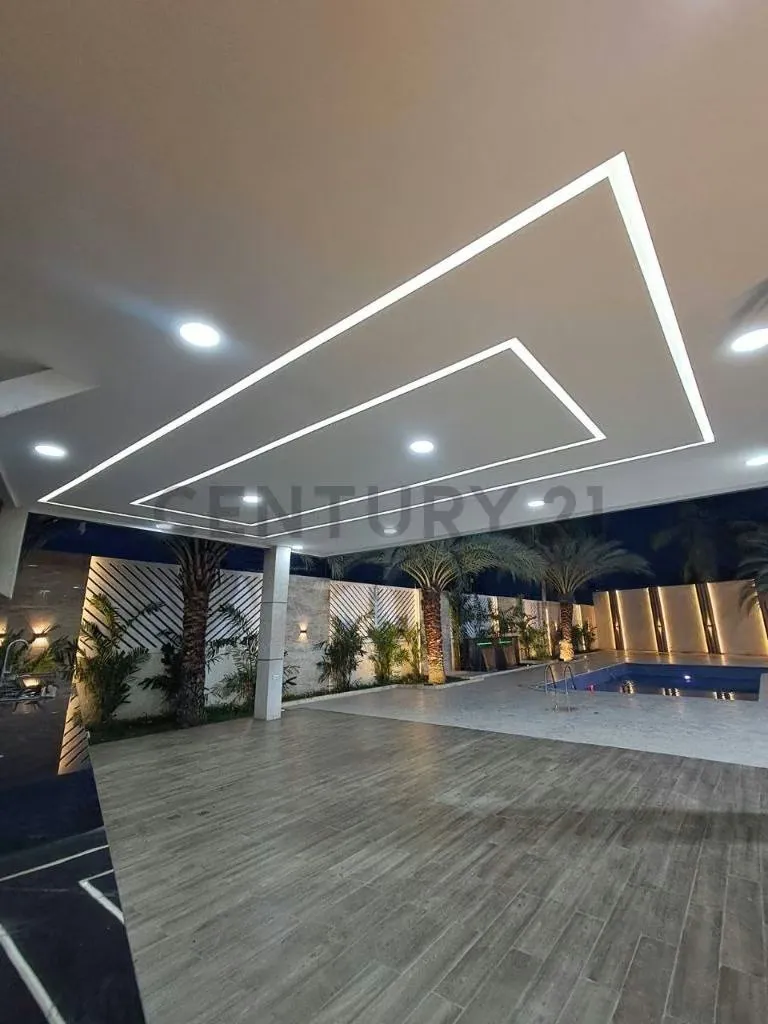 Casa en Venta en Lechería. C.R Las Villas - 28