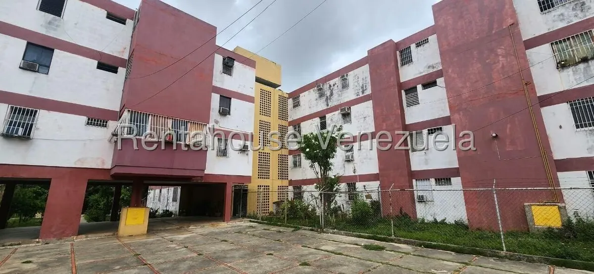 Apartamento (1 Nivel) en Venta en Bararida, Lara