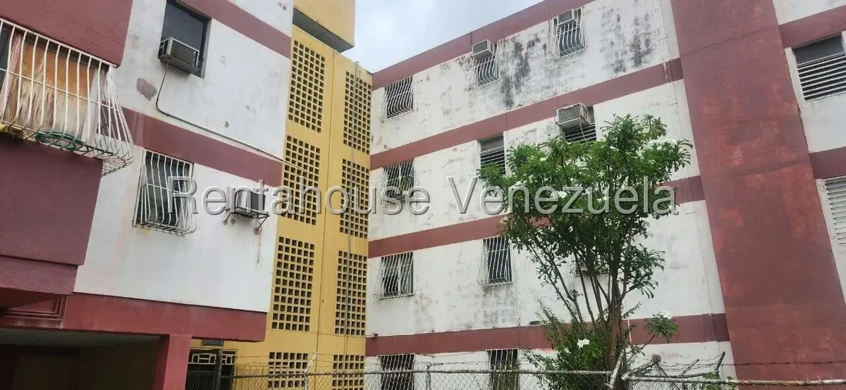 Apartamento (1 Nivel) en Venta en Bararida, Lara - 4