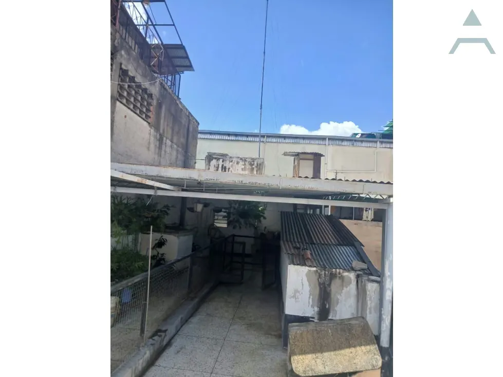 Se vende Casa 380m² 3h/2b Catia - 18