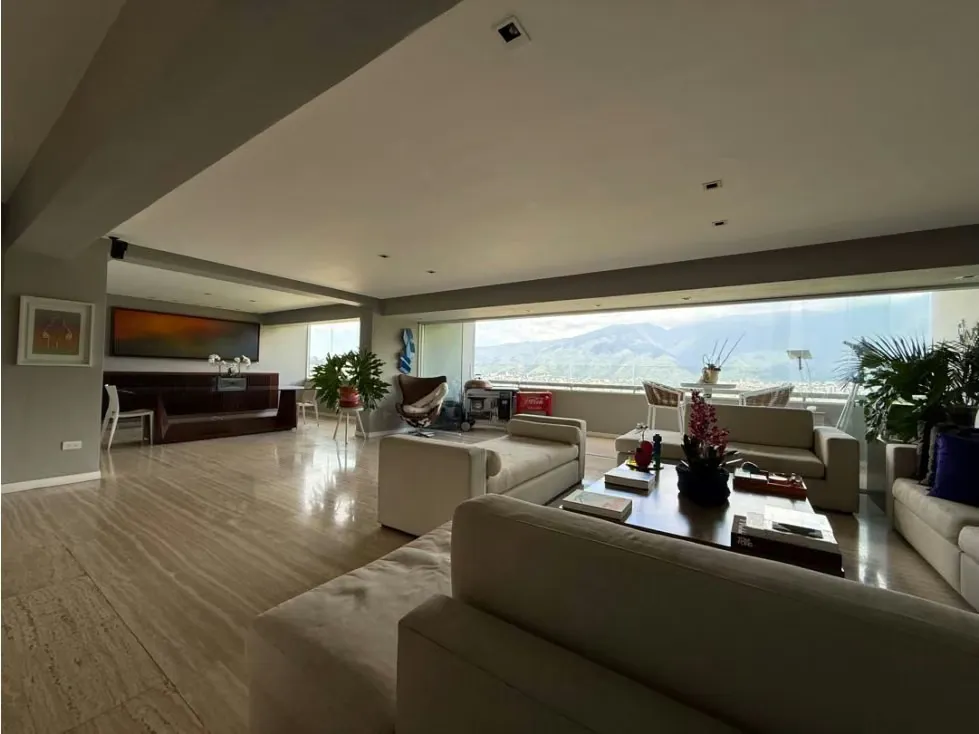 Se Vende apartamento Duplex 500m2 5H+S/5.5+S/6P Altamira - 9