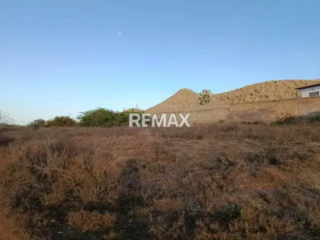 TERRENO POTENCIAL PARA INVERSIÓN RESIDENCIAL, EN ENTRADA DE SAN LORENZO
