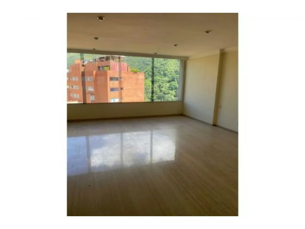 Se Vende Excelente y Lujoso PH de 450 m2 en la Urbanización Miranda - 3