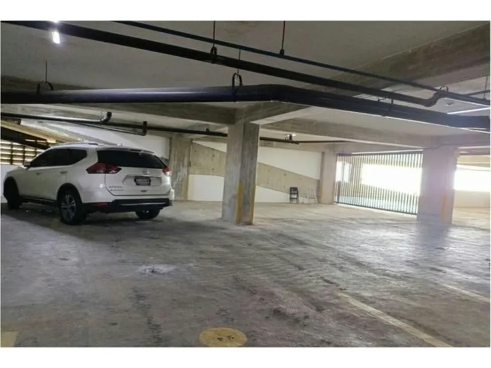 Se Vende Excelente y Lujoso PH de 450 m2 en la Urbanización Miranda - 24