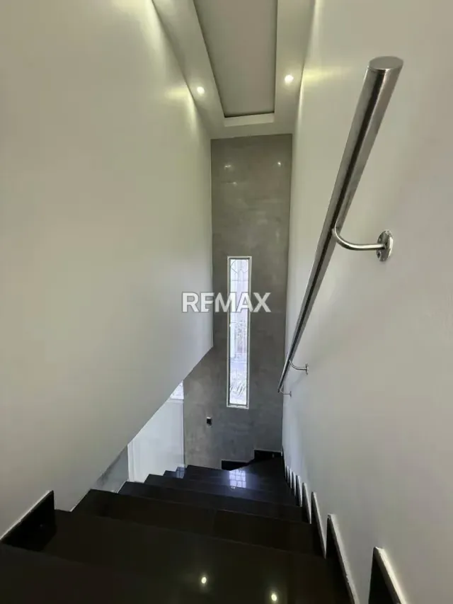 VENTA TOWNHOUSE EN VILLA NIZA SAN FRANCISCO - 2