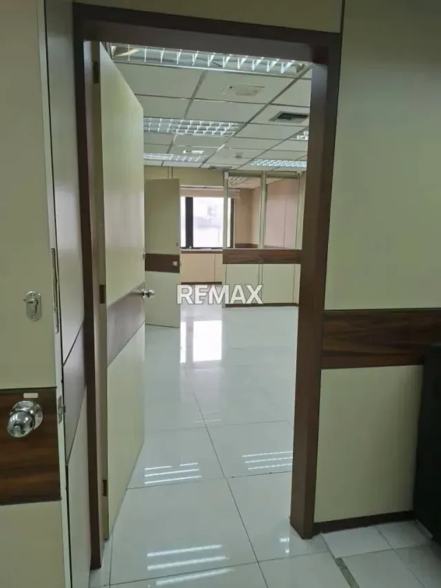 OFICINA EN MULTICENTRO EMPRESARIAL DEL ESTE - 8