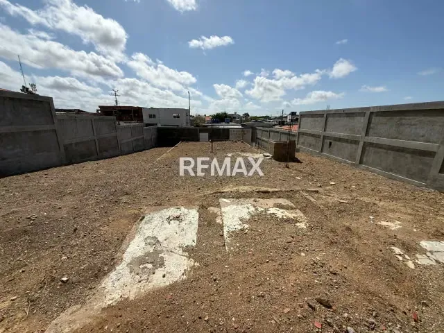 Terreno en Venta - 4