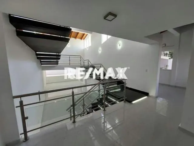 Casa Exclusiva en Venta, Urbanización Judibana, La Lagunita. - 3