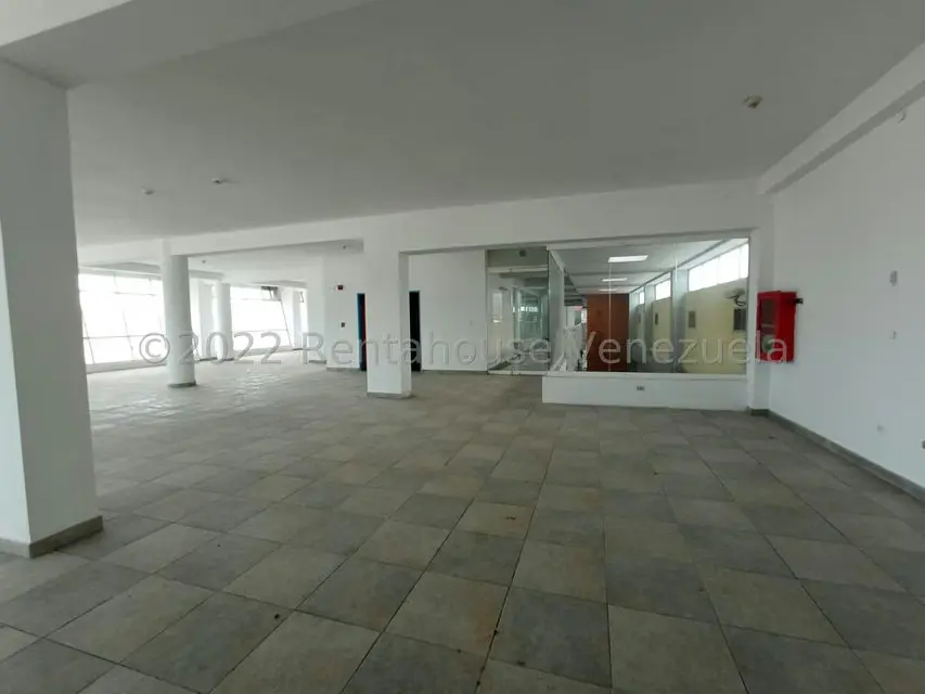 Local Comercial en Alquiler en Castillito, Carabobo - 15