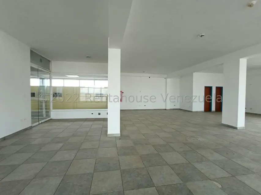Local Comercial en Alquiler en Castillito, Carabobo - 3