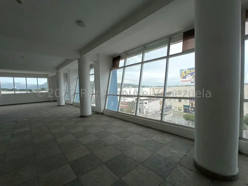 Local Comercial en Alquiler en Castillito, Carabobo - 7