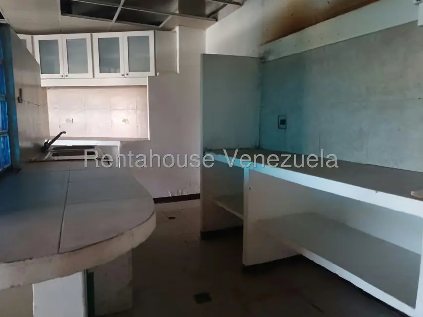 Local Comercial en Alquiler en El Tambor, Miranda - 10