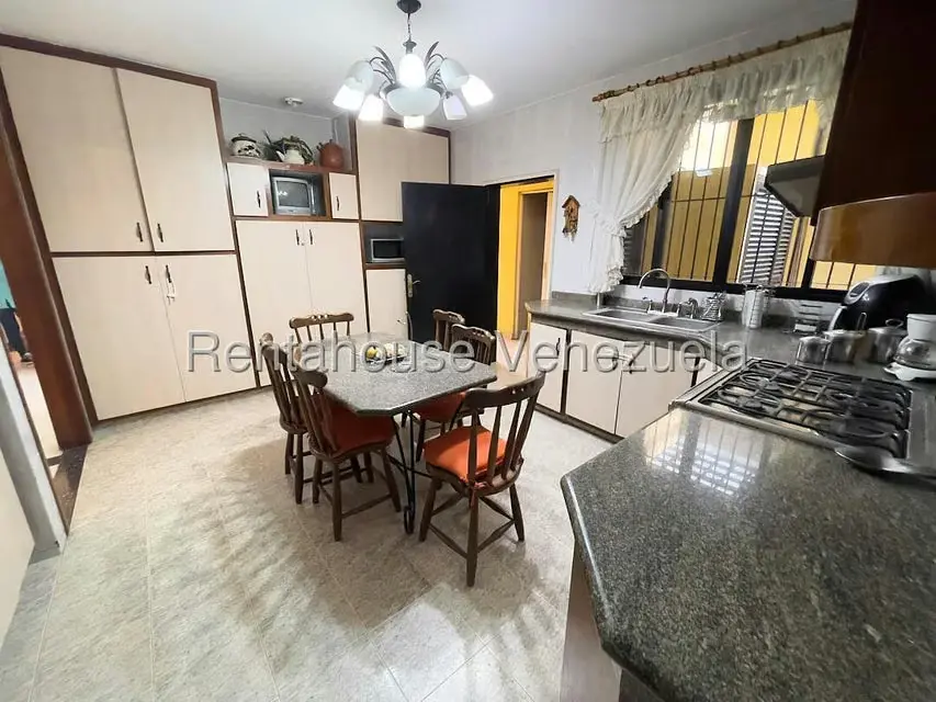 Casa (Duplex) en Venta en Macaracuay, Distrito Metropolitano - 21