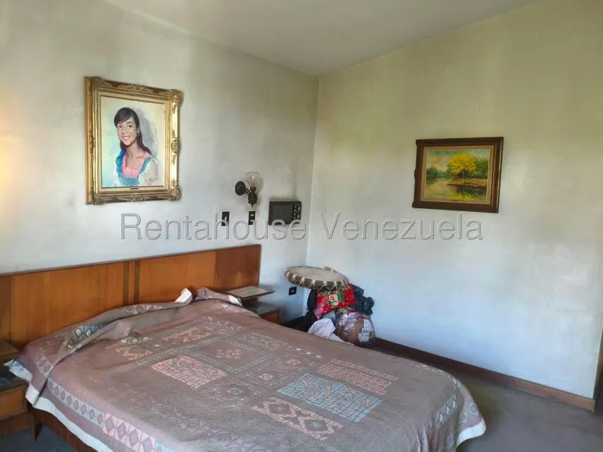 Casa (Duplex) en Venta en El Marques, Distrito Metropolitano - 38