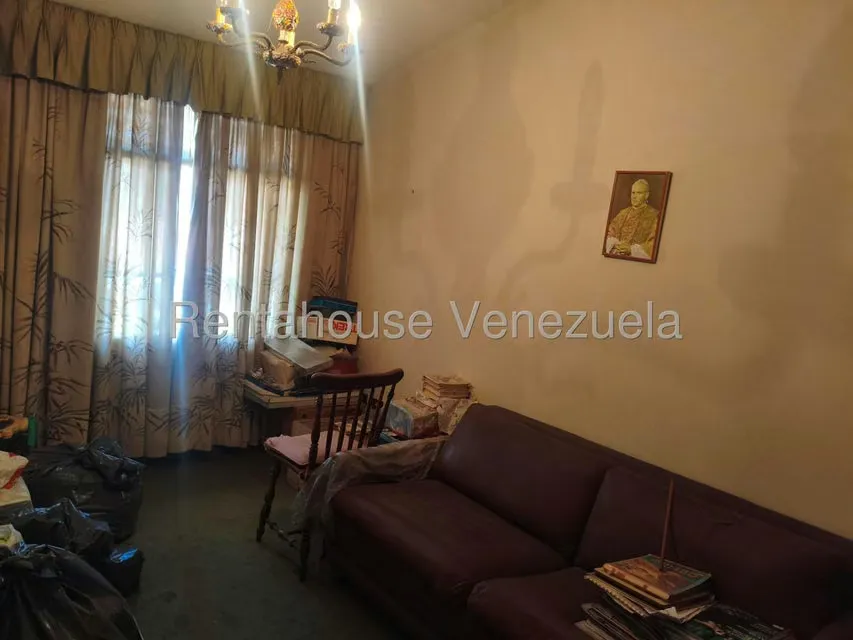 Casa (Duplex) en Venta en El Marques, Distrito Metropolitano - 42