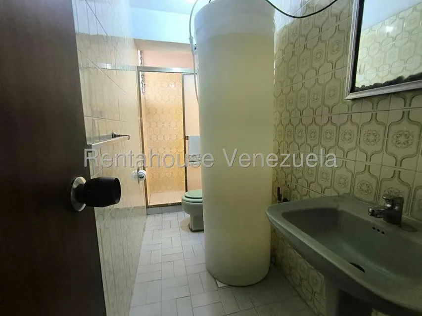 Apartamento (1 Nivel) en Venta en La Urbina, Distrito Metropolitano - 22