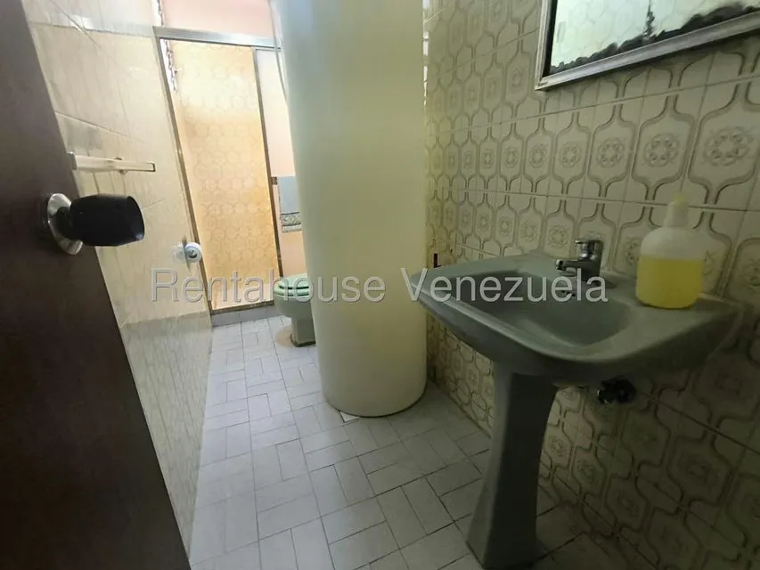 Apartamento (1 Nivel) en Venta en La Urbina, Distrito Metropolitano - 23