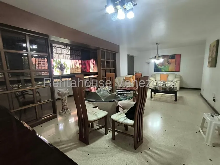 Apartamento (1 Nivel) en Venta en La Urbina, Distrito Metropolitano - 10