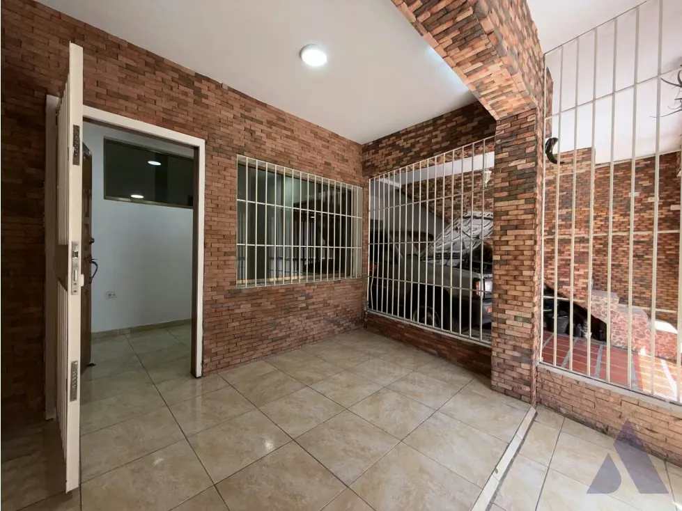 Alquilo anexo comercial 106m2 Baruta 1551 - 4