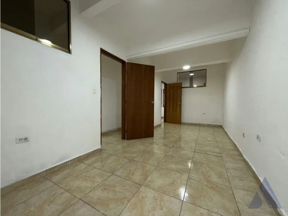 Alquilo anexo comercial 106m2 Baruta 1551 - 8