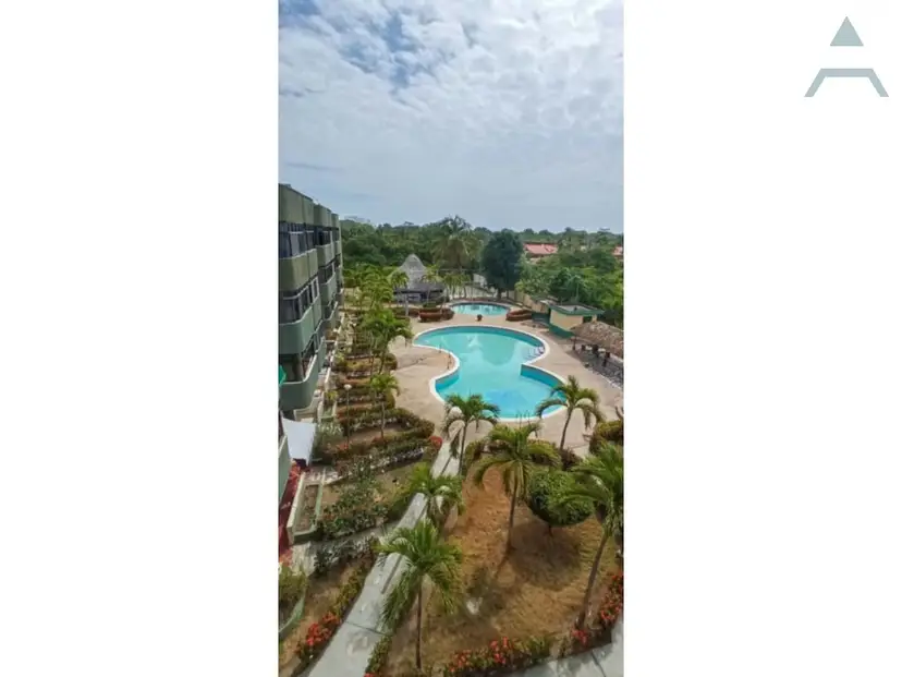 Se vende Apto 78m² 2h/ 2b/ 1e Rio Chico